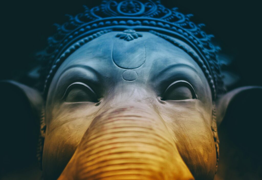 Ganesha: el dios de la sabiduría, los comienzos y la superación de obstáculos